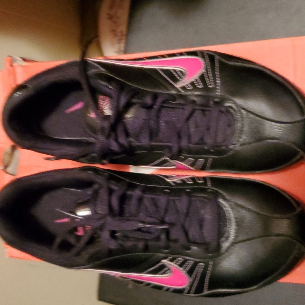 Training shoes